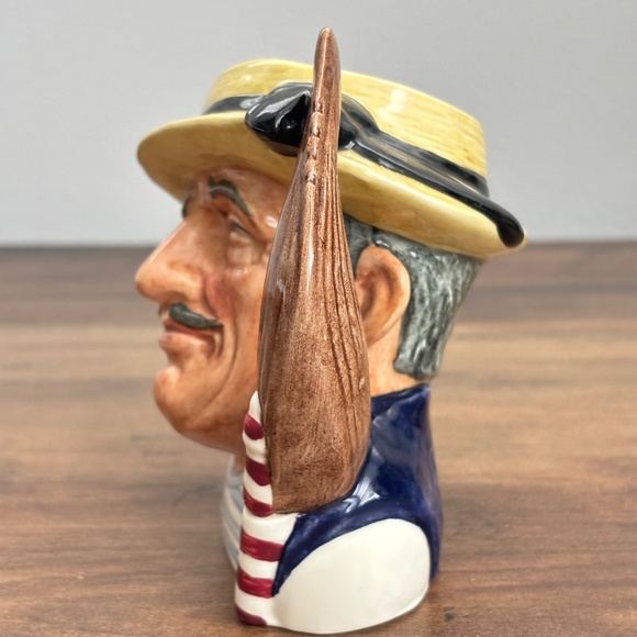 VINTAGE Royal Doulton THE GONDOLIER Toby Character Jug Small #D6592 1963 England - Picture 4 of 11